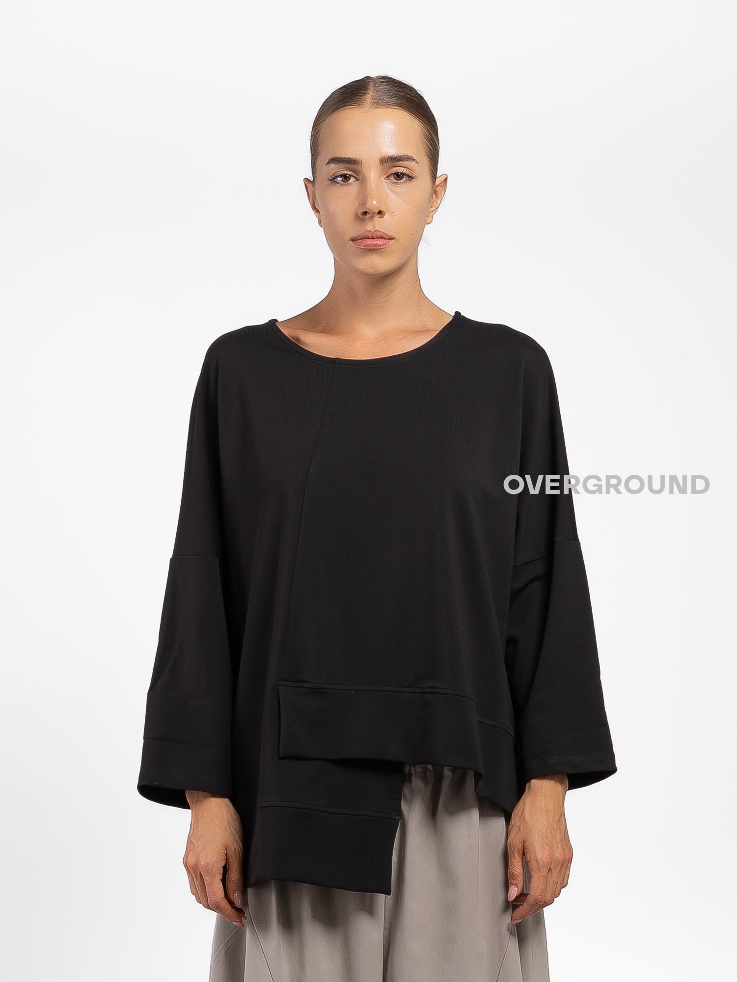 MAGLIA LARGA ASIMMETRICA