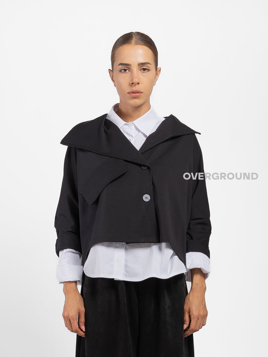 Jacket with slanted front pocket