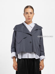 Jacket with slanted front pocket