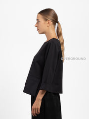 MAGLIA CORTA CON TASCHE DAVANTI