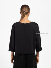 MAGLIA CORTA CON TASCHE DAVANTI