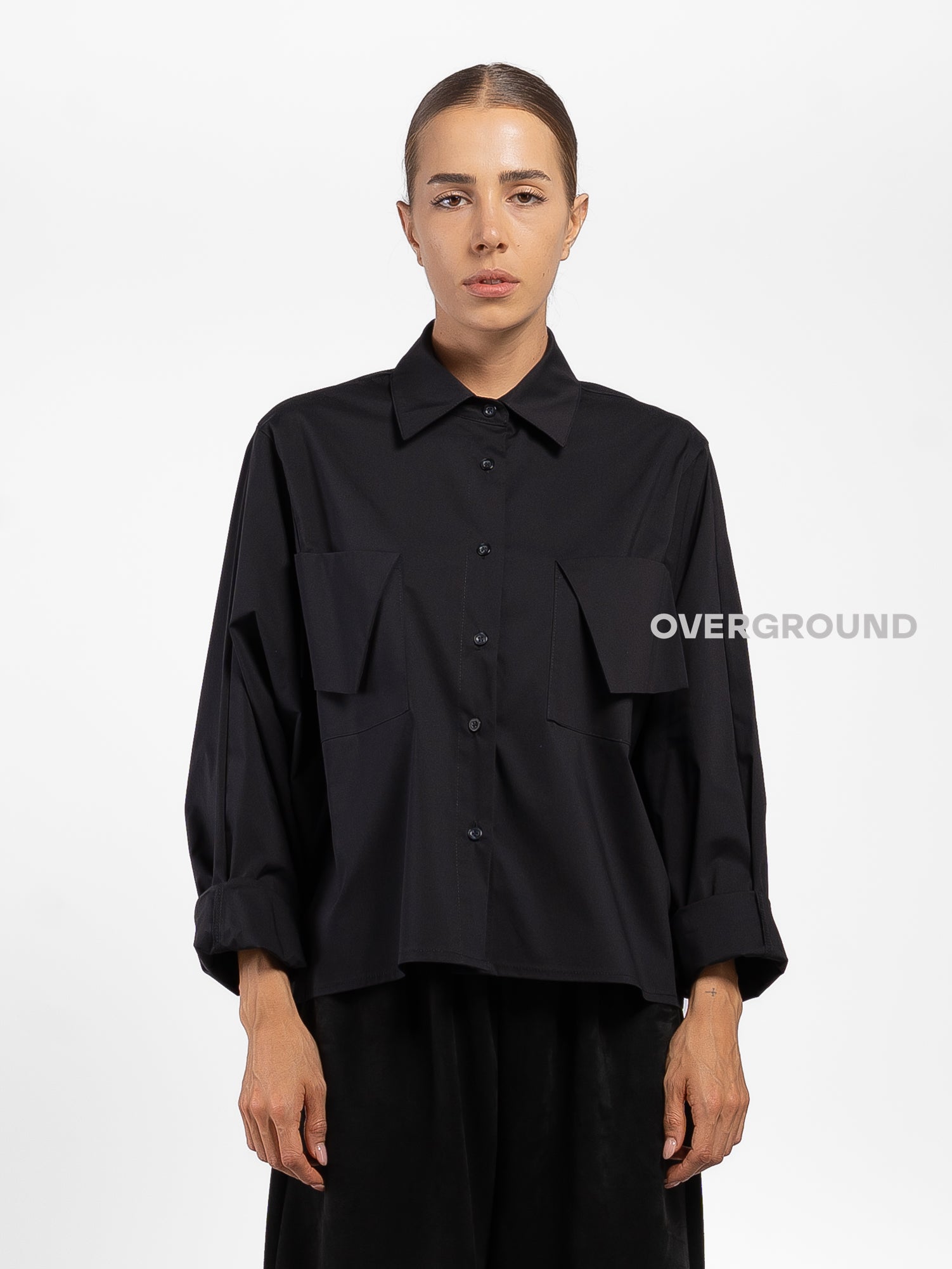 CAMICIA CON TASCONI FRONTALI