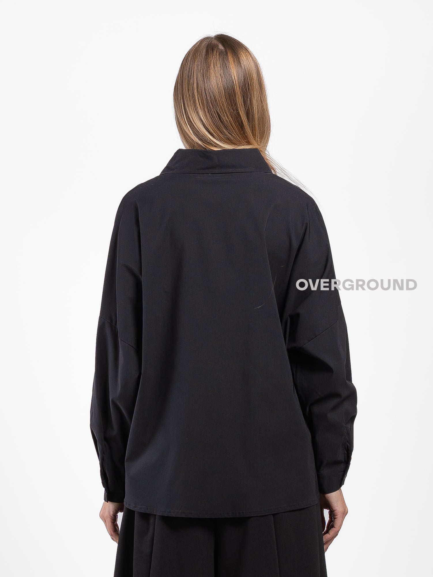 CAMICIA LARGA CON TASCONI DAVANTI