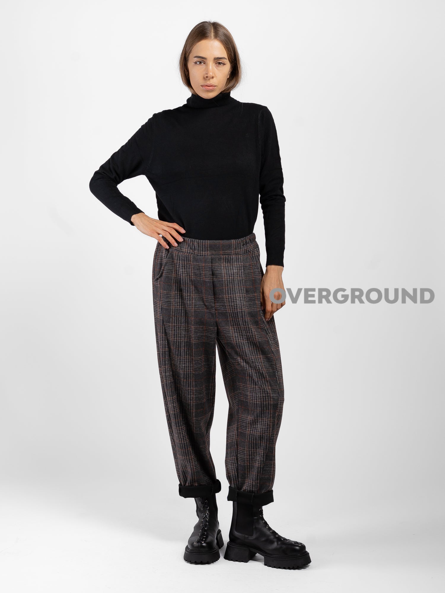 Pantalone in fantasia con tasche laterali