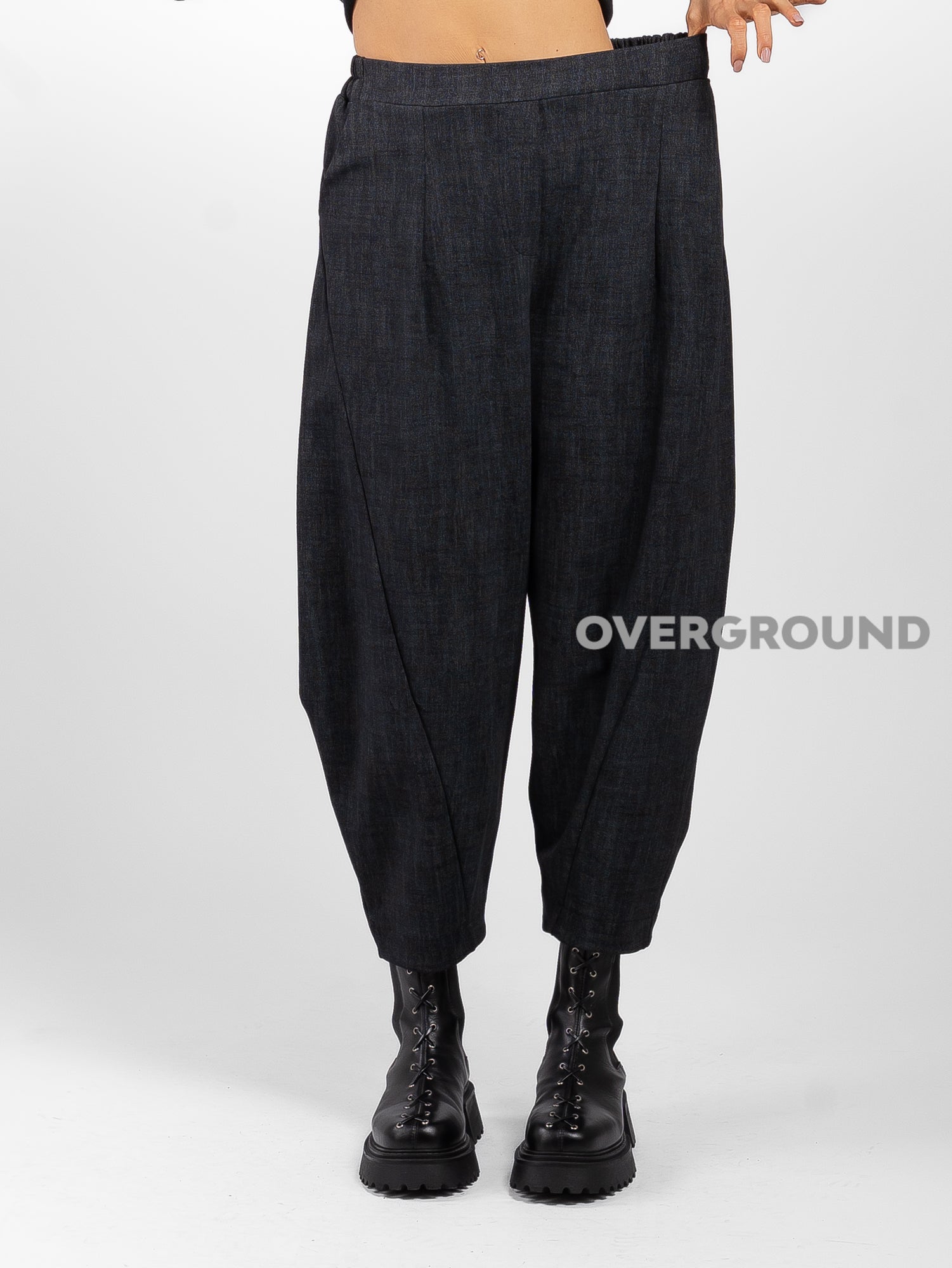 OVERSIZED TROUSERS WITH VISCOSE STITCHING