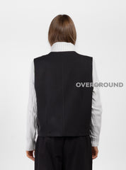 GILET CON ABBOTTONATURA ASIMMETRICA W