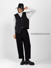 GILET CON ABBOTTONATURA ASIMMETRICA W