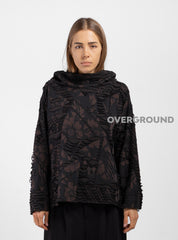 Blusa con collo a barca tessuto lavorato