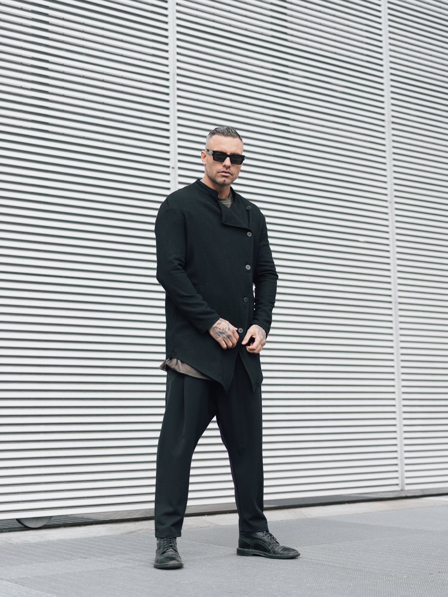 GIACCA CON ABBOTTONATURA TRASVERSALE TESS. LAVORATO - OVERGROUND STORE 