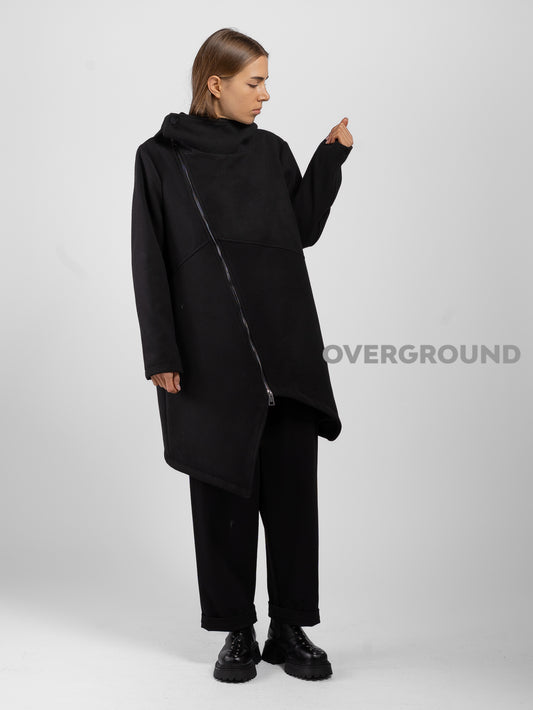 Giaccone con cerniera trasversale e bottone a chiudere Z