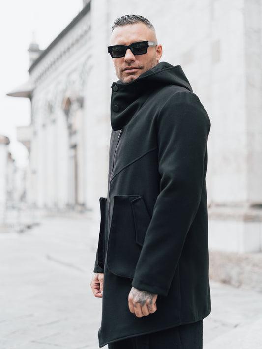 GIACCONE CON DUE BOTTONI E TASCHE DAVANTI