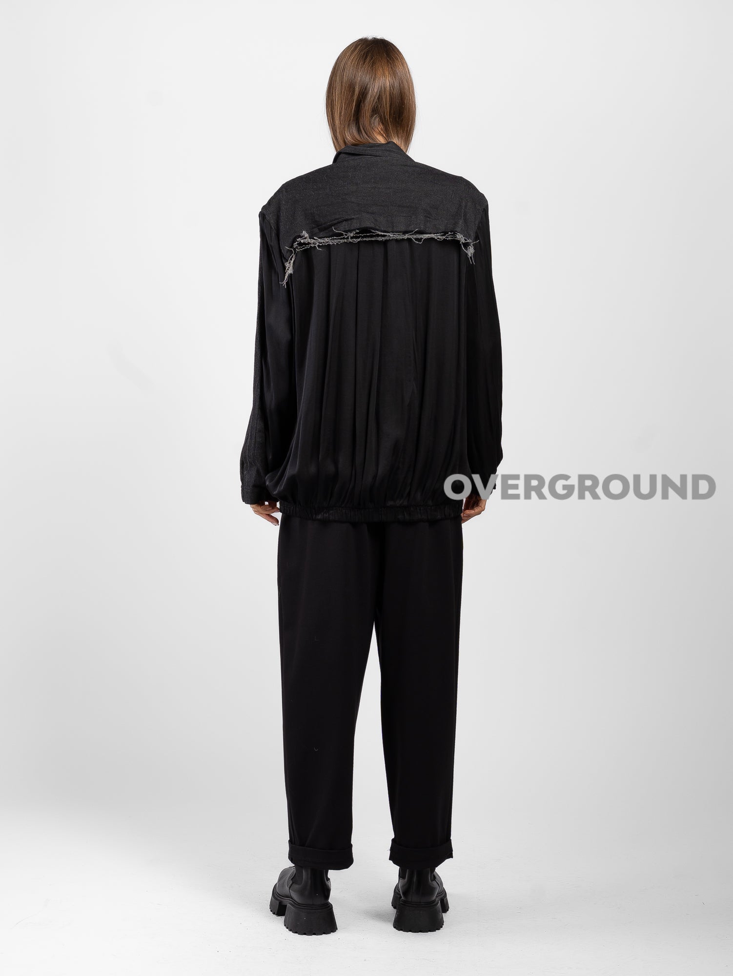 GIACCA CON ELASTICO DIETRO