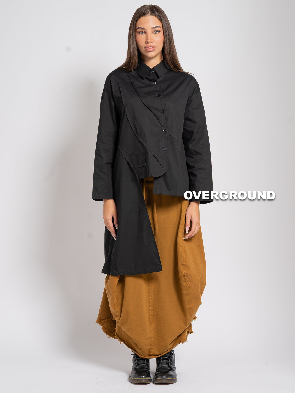 CAMICIA OVER ASIMMETRICA CON CUCITURE DAVANTI