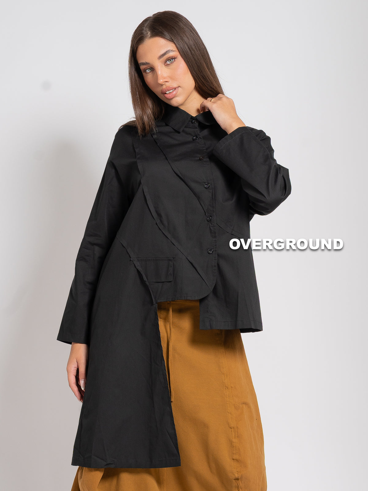 CAMICIA OVER ASIMMETRICA CON CUCITURE DAVANTI