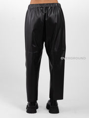 PANTALONE GAMBULE LARGO IN ECOPELLE CON CUCITURE DAVANTI - OVERGROUND STORE 