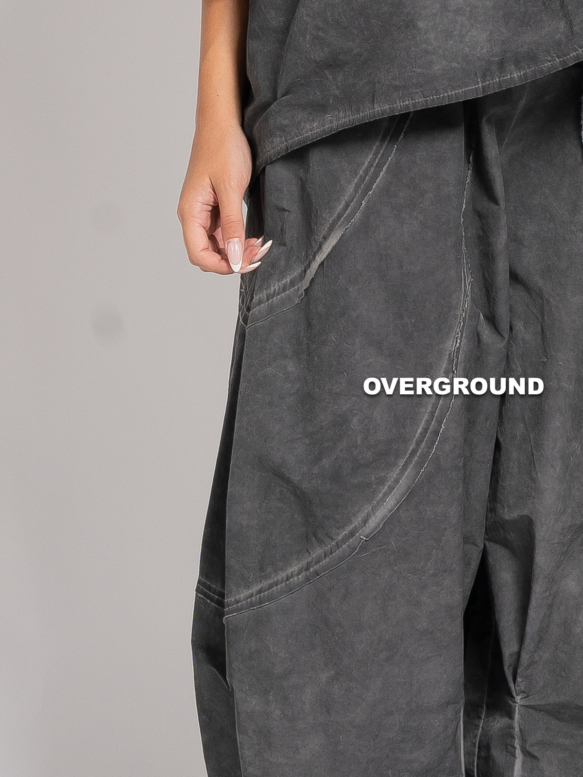 PANTALONE OVER GAMBULE LARGO CON CUCITURE