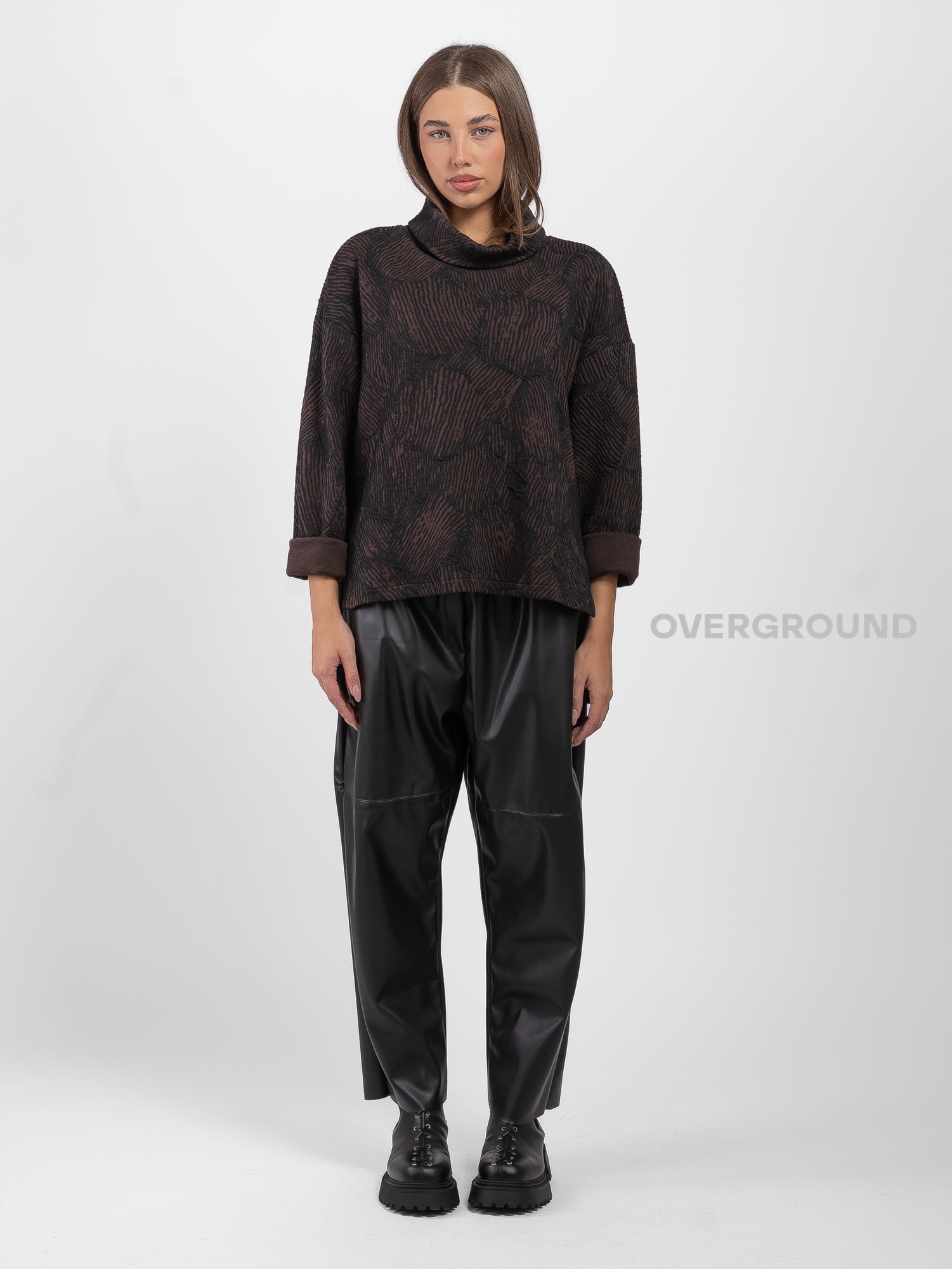 BOAT NECK SWEATER IN WORKED FABRIC