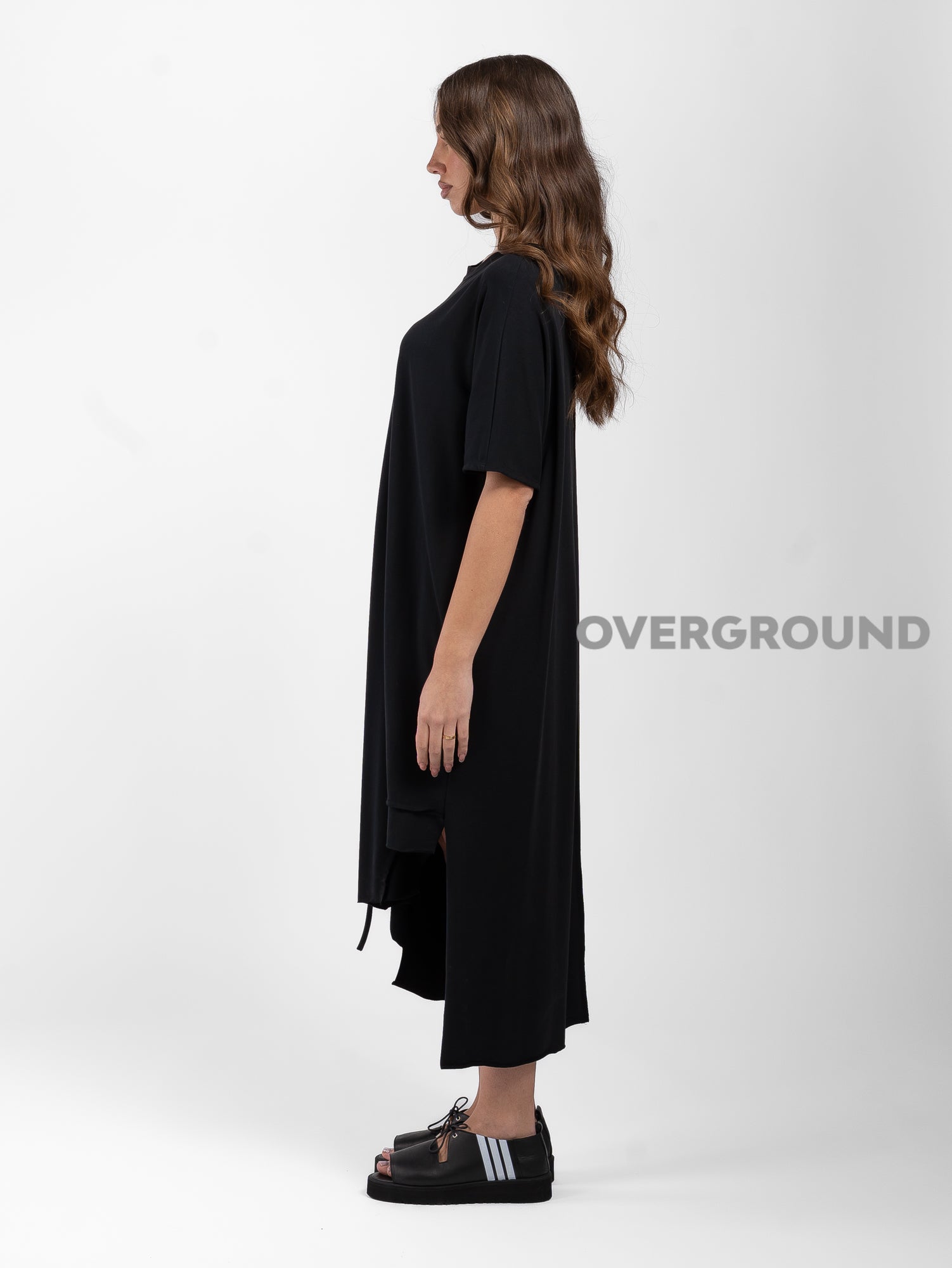 ABITO LUNGO CON RIPRESA E SPACCO IN FONDO - OVERGROUND STORE 