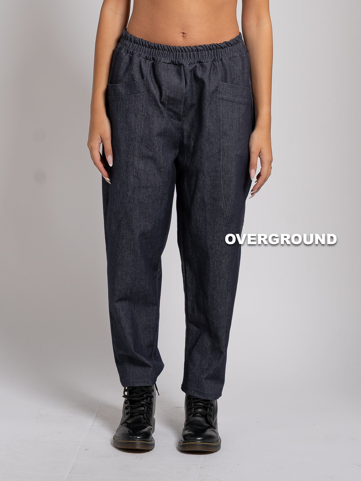 PANTALONE OVER EFFETTO JEANS CON TASCHE DAVANTI