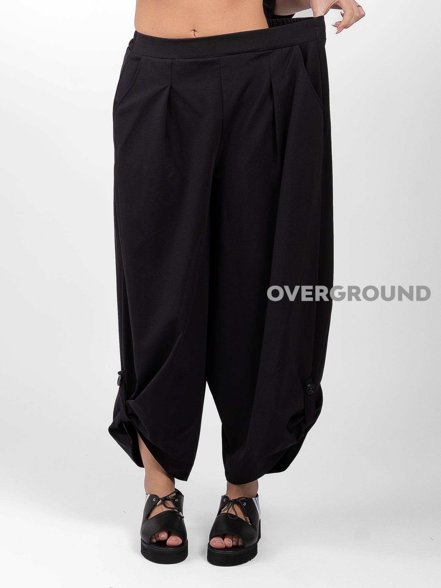 PANTALONE OVER CON RIPRESA IN FONDO E BOTTONE - OVERGROUND STORE 