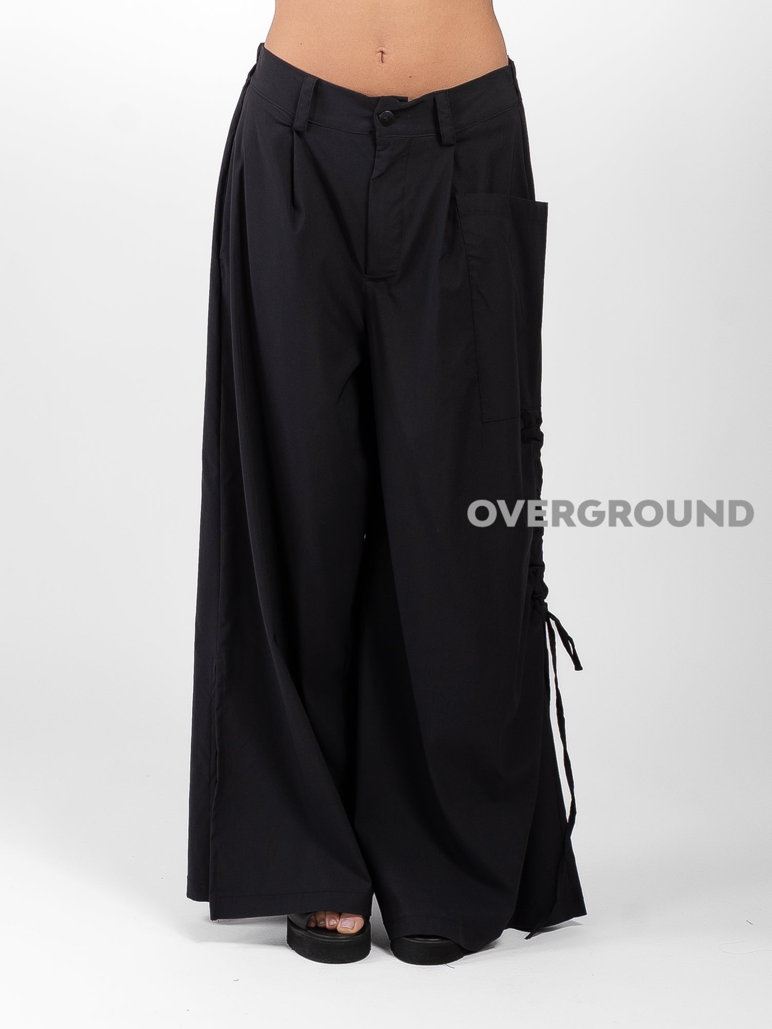 PANTALONE OVER CON RIPRESA LATERALE E TASCA DAVANTI - OVERGROUND STORE 