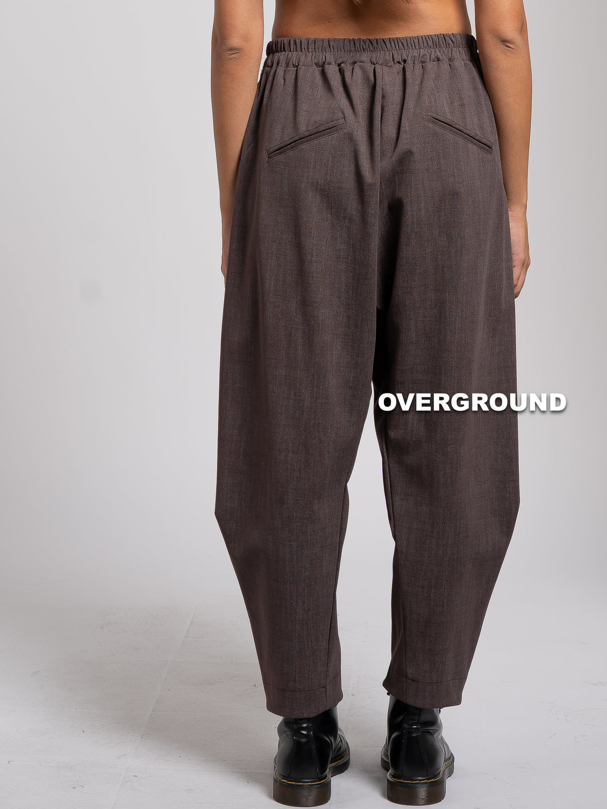 OVERSIZED TROUSERS WITH VISCOSE STITCHING
