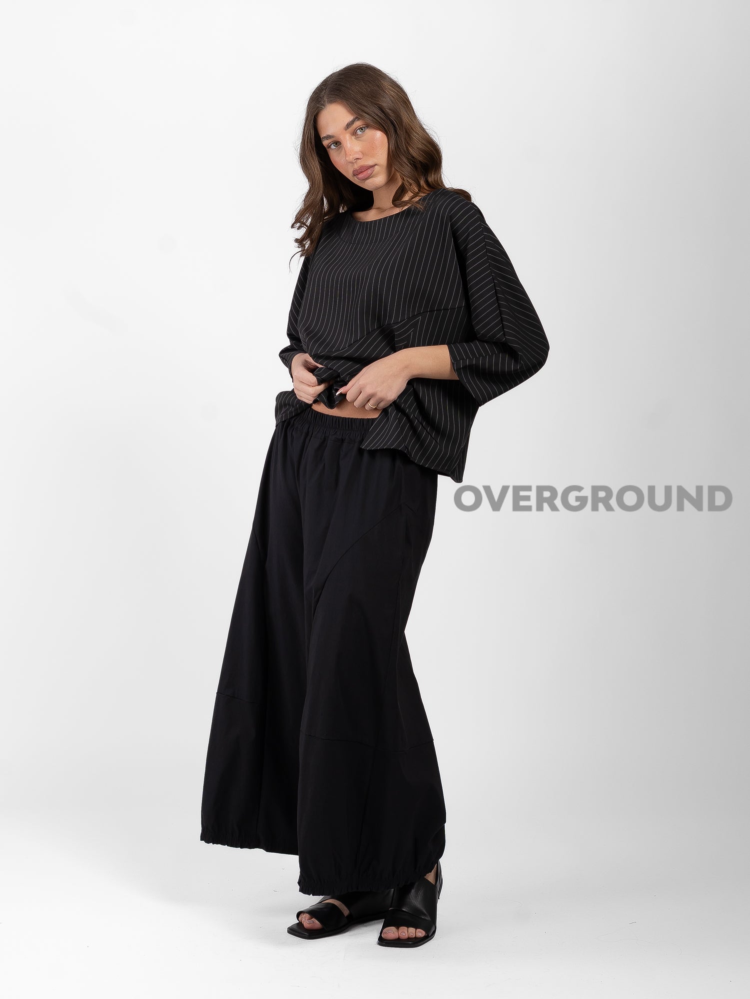 PANTALONE OVER GAMBULE LARGO CON CUCITURE - OVERGROUND STORE 