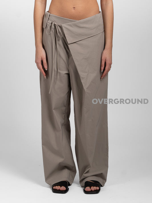 PANTALONE OVER CON PATTINA E FIOCCO CON BALZA - OVERGROUND STORE 