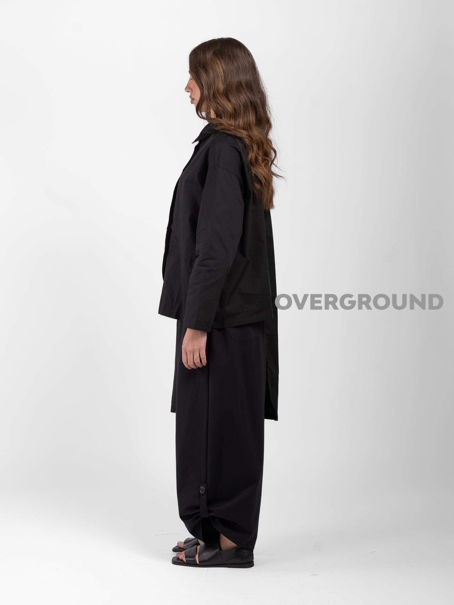 CAMICIA OVER ASIMMETRICA CON CUCITURE DAVANTI - OVERGROUND STORE 