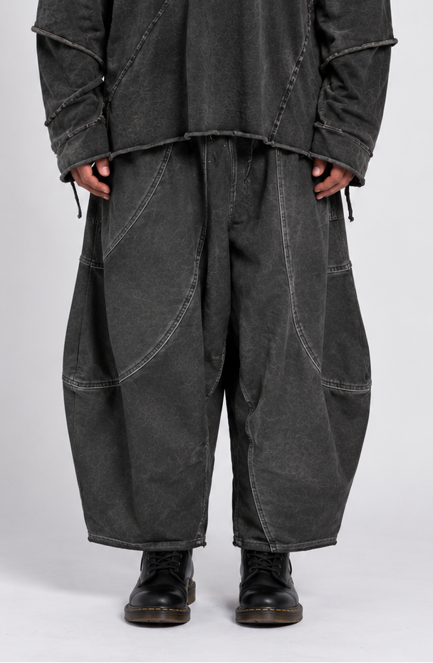 PANTALONE OVER CON CUCITURE