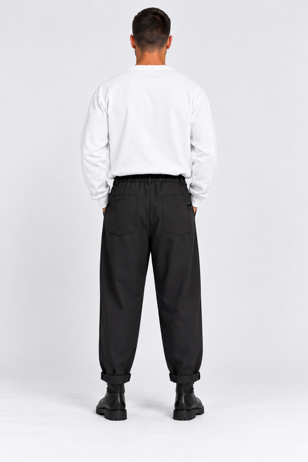 PANTALONE YY CON PENS DAVANTI E CUCITURA SUL GAMBULE