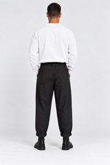 PANTALONE YY CON PENS DAVANTI E CUCITURA SUL GAMBULE