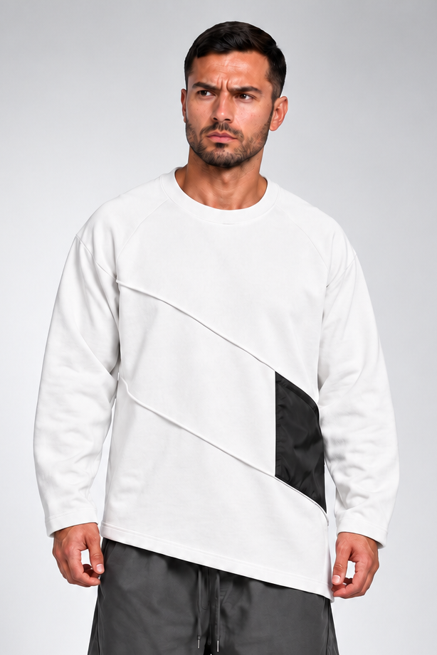 PRE-ORDER | FELPA OVER TAGLIO OBLIQUO CON TASTA DAVANTI