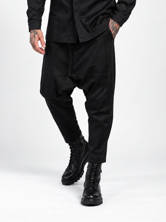PANTALONE CAVALLO BASSO CON CUCITURE DAVANTI