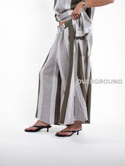 PANTALONE OVER RIGATO CON GAMBULE LARGO